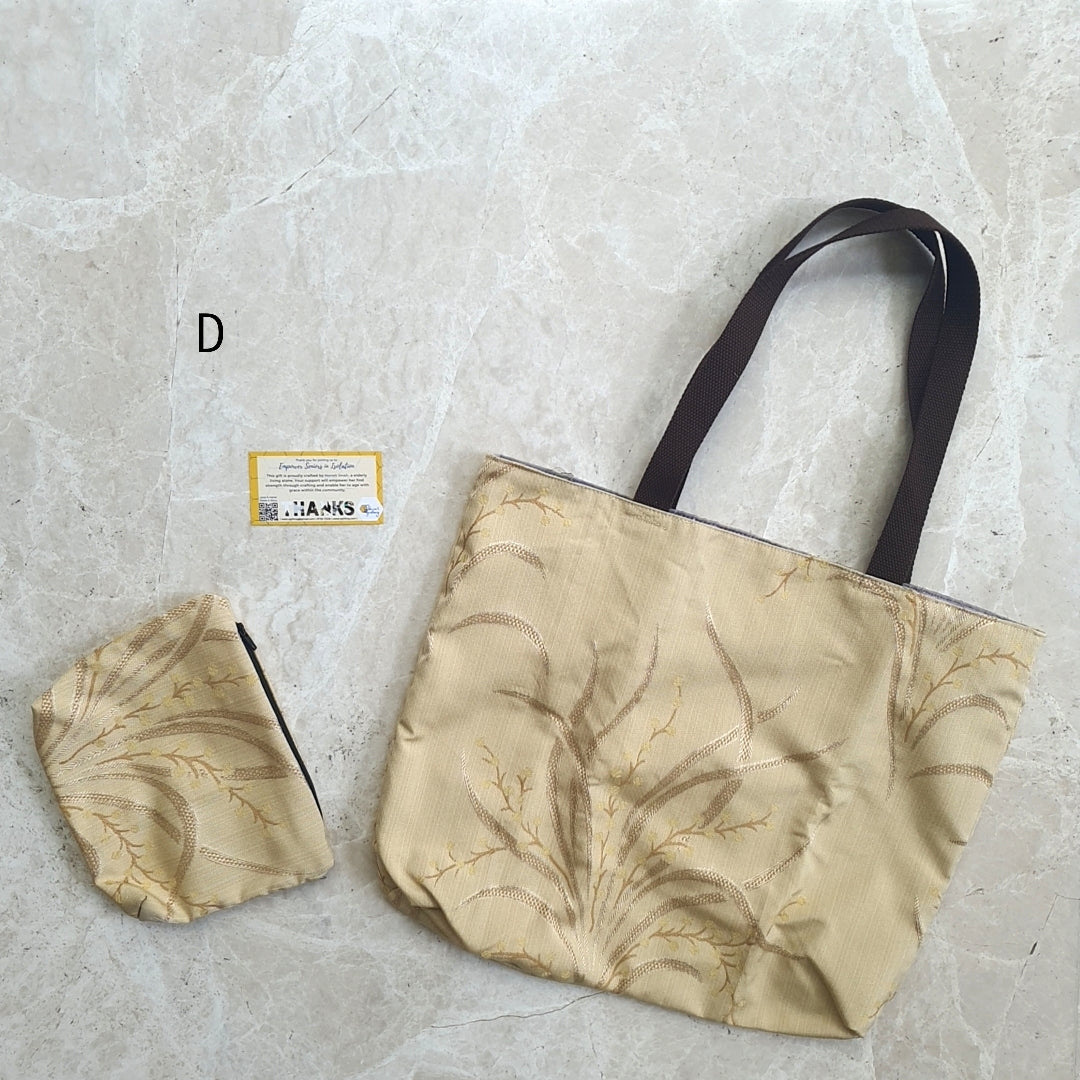 Shopping Tote bag with pouch