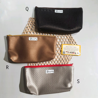 Assorted Leather Pouches (Medium)