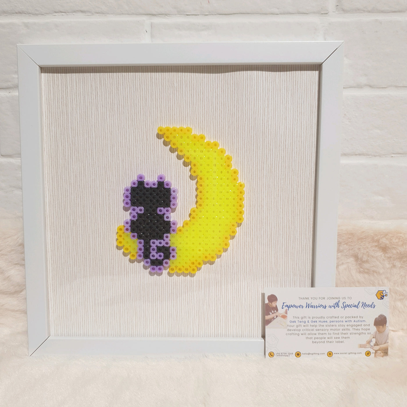Assorted Hama Beads with Wooden Frame (20 x 20cm)