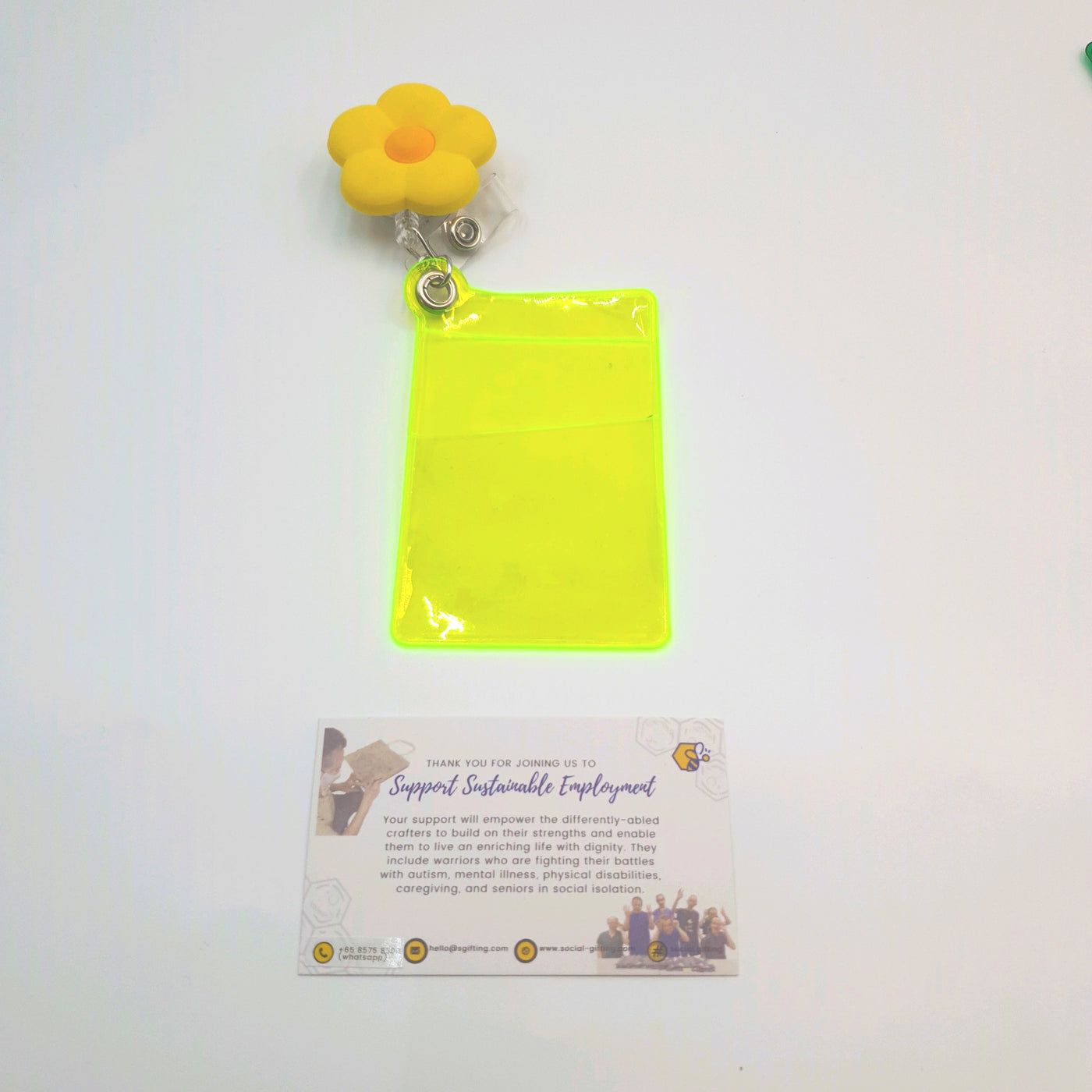 Retractable Cardholder
