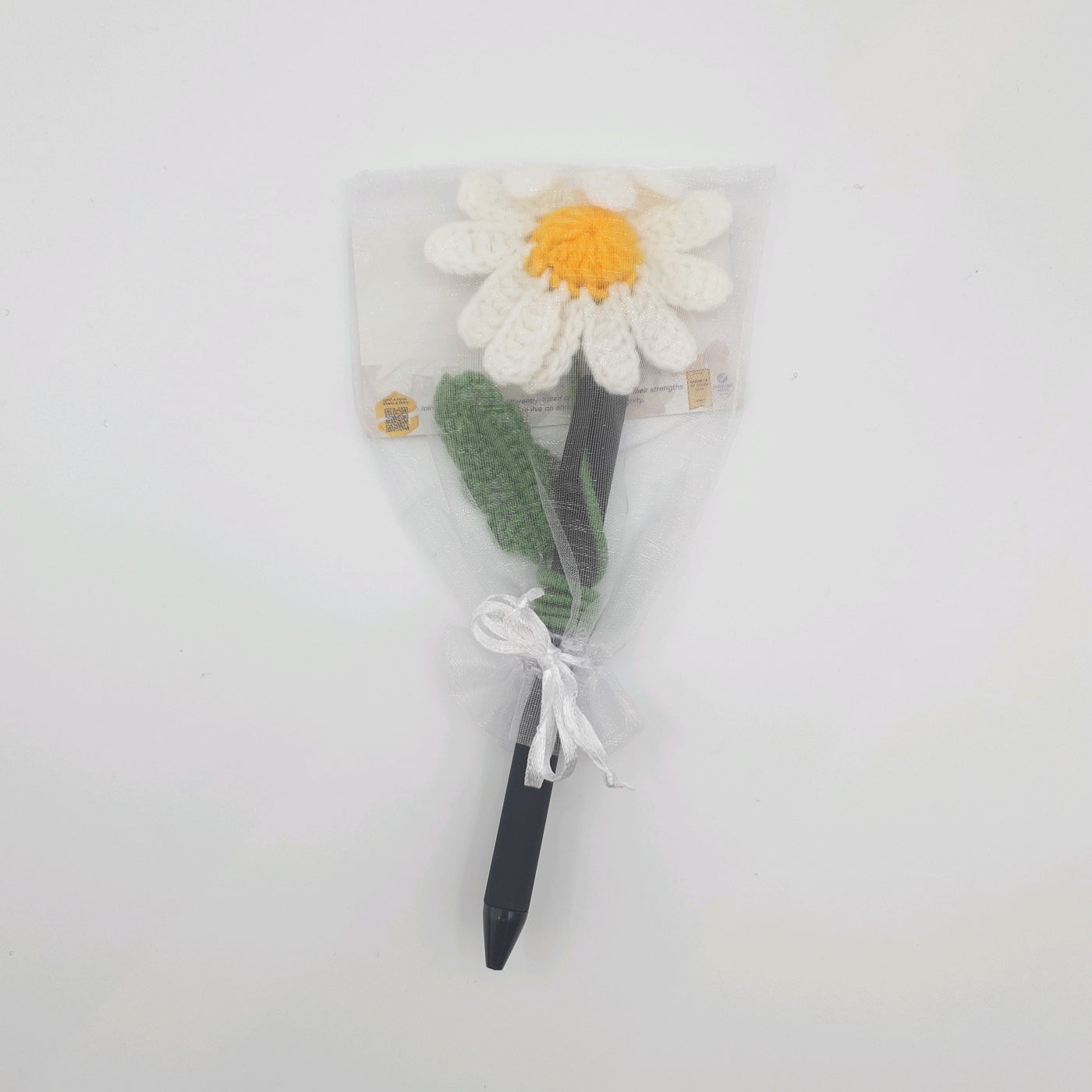 Crocheted Daisy with Pen