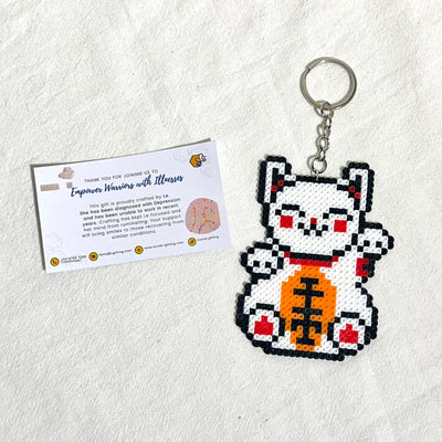 Mini Hama Beads Keychain: Fortune Cat