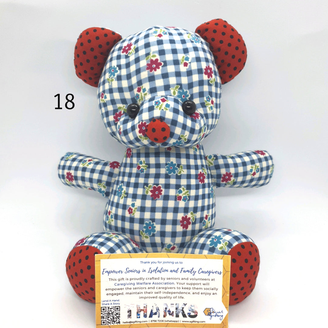 Handicraft Bears (Medium)