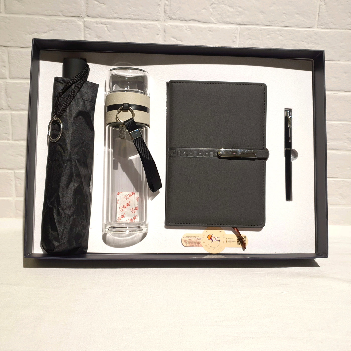 Gift Set - A5 Notebook & Pen & Automatic Umbrella & Glass Flask