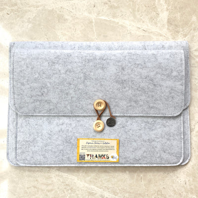 14" / 15.6" Laptop Sleeve with motivational charm